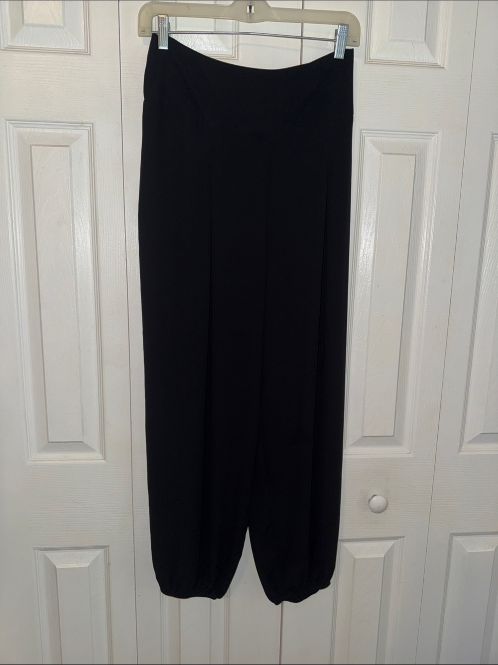 Victoria's Secret Black Wide Leg Elastic Ankle Pant (Genie Pant)